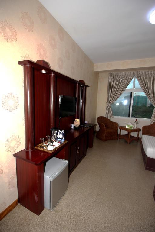 Gyogon Diamond Crown Hotel מראה חיצוני תמונה