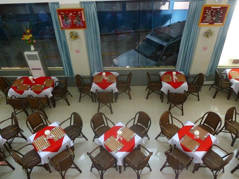 Gyogon Diamond Crown Hotel מראה חיצוני תמונה