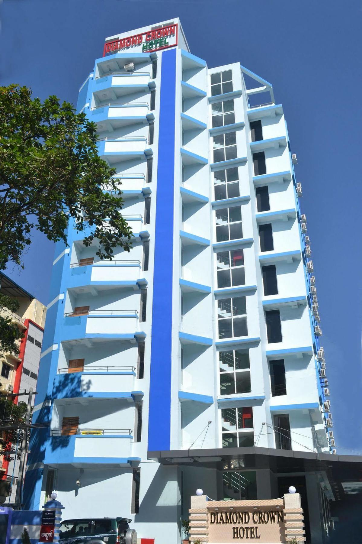 Gyogon Diamond Crown Hotel מראה חיצוני תמונה