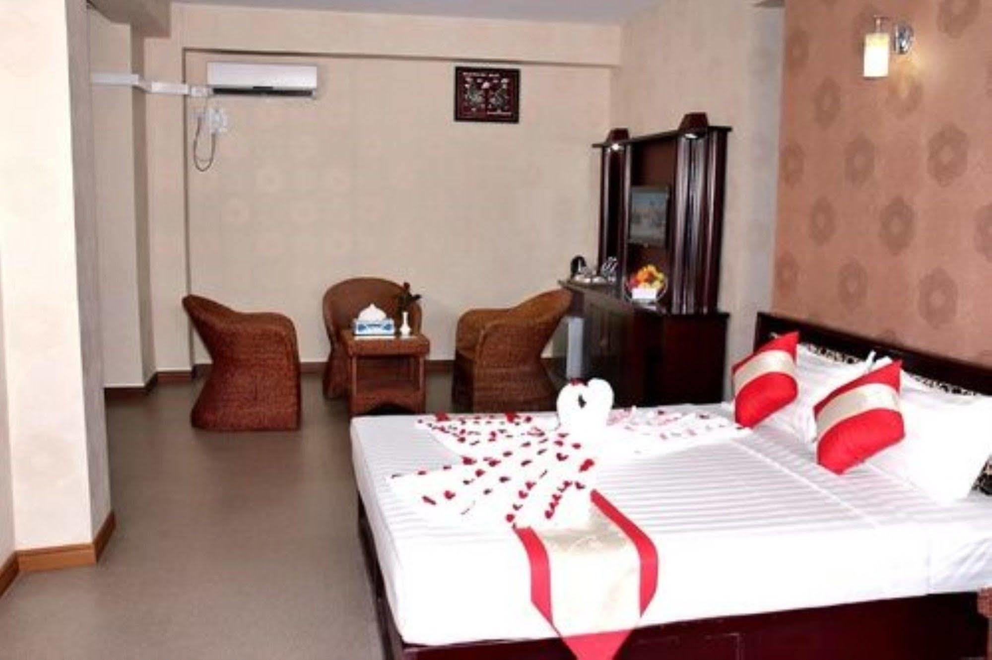 Gyogon Diamond Crown Hotel מראה חיצוני תמונה